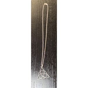 Silver Tone Triquetra Celtic Knot Necklace Pendant Chain